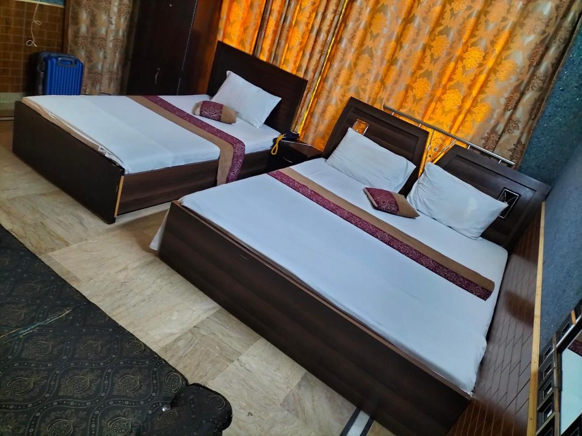 Karachi Motel Luaran gambar